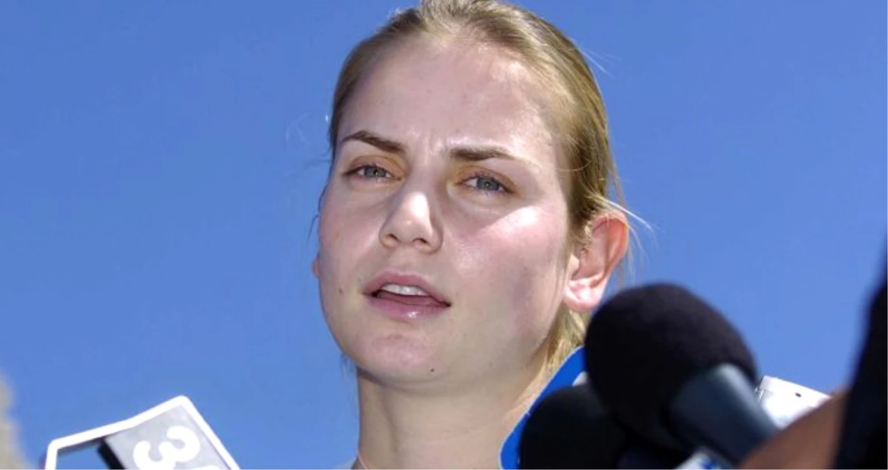 Eski Tenis Yıldızı Jelena Dokic: Babamdan Çok Dayak Yedim