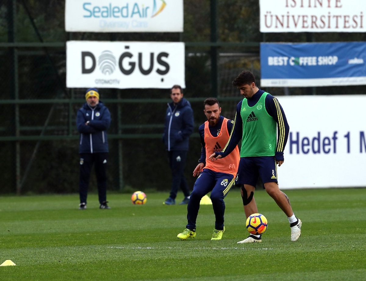 Fenerbahçe\'de Sivasspor Mesaisi Sürdürdü