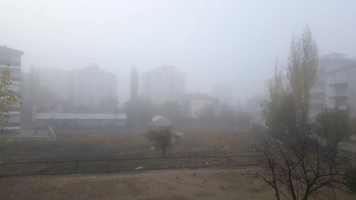 Isparta\'da Yoğun Sis Etkili Oldu