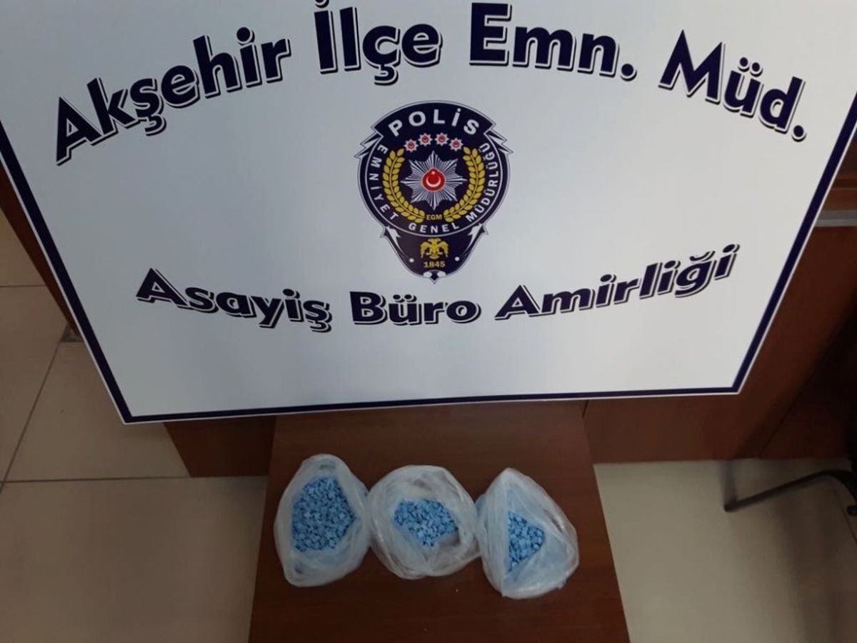 Kadın Yolcunun Çantasından Bin 475 Adet Uyuşturucu Hap Çıktı