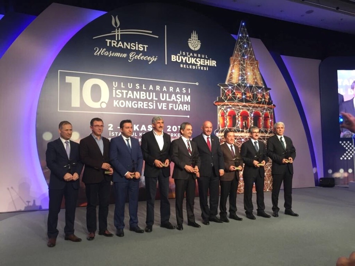 Mersin Büyükşehir Belediyesi\'ne \'Toplu Taşımada Güvenilirlik Ödülü\' Verildi