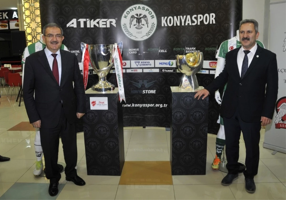 Türkiye\'nin İki Büyük Kupası, Selçuk\'ta Sergileniyor