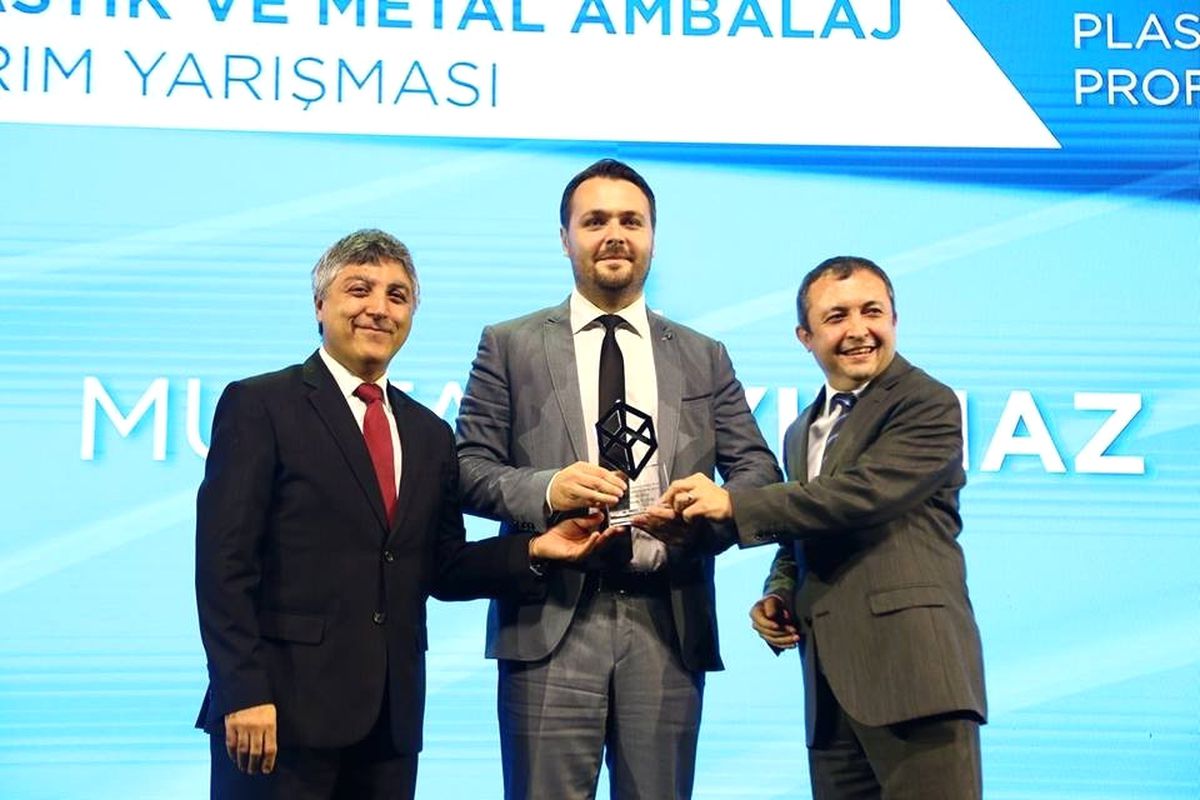 Zürafa Süt İçerse...