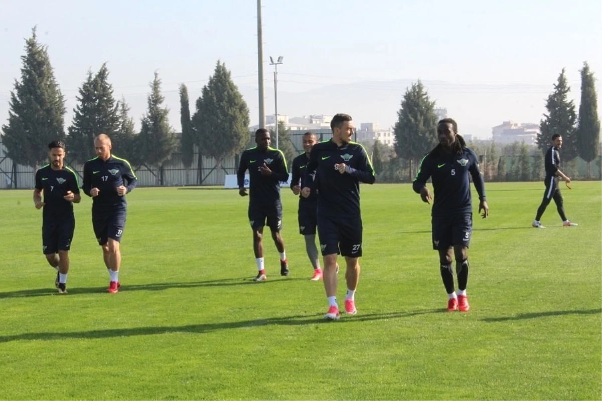 Akhisarspor, Beşiktaş\'a Konuk Oluyor