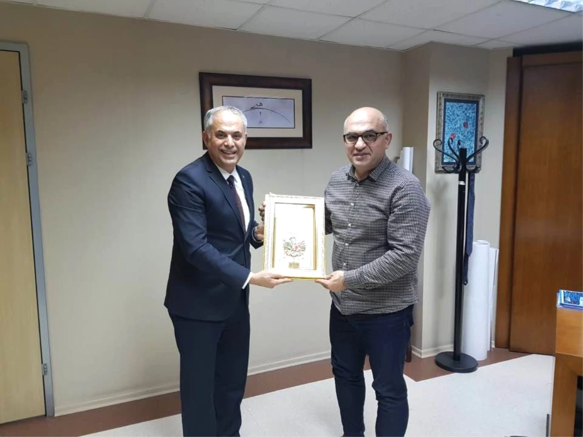 Başkan Yaman, Kocaeli Belediyesi Genel Sekreter Yardımcısı Mengüç ile Bir Araya Geldi
