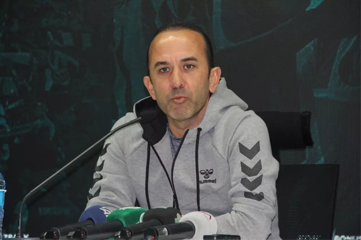 Biz de Müthiş Bir Özlem ve Müthiş Bir Beklenti Var"