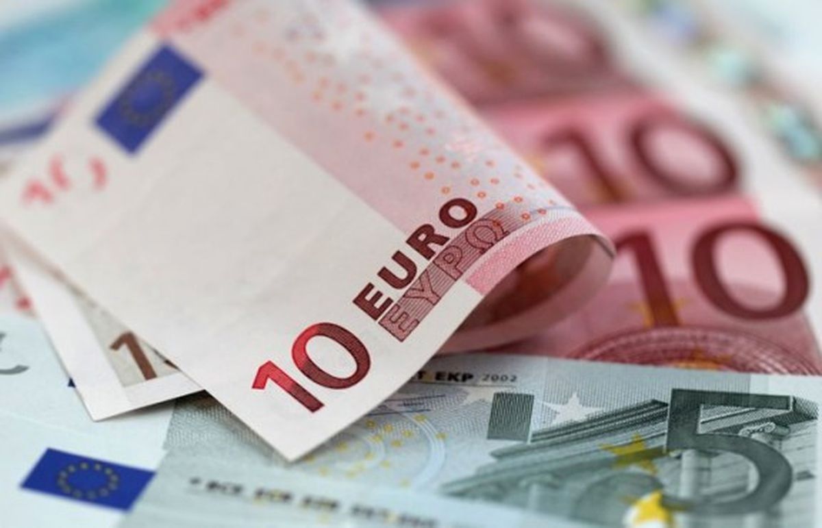 Döviz Piyasasında Gün Sakin Başladı
