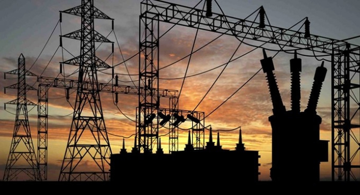 Elektrik Tedarikçisi Ayakta Kalma Umudunu Ocaktaki Zamma Bağladı