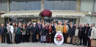 Futbol Adamları Huzurevi Sakinleri ile Bir Araya Geldi