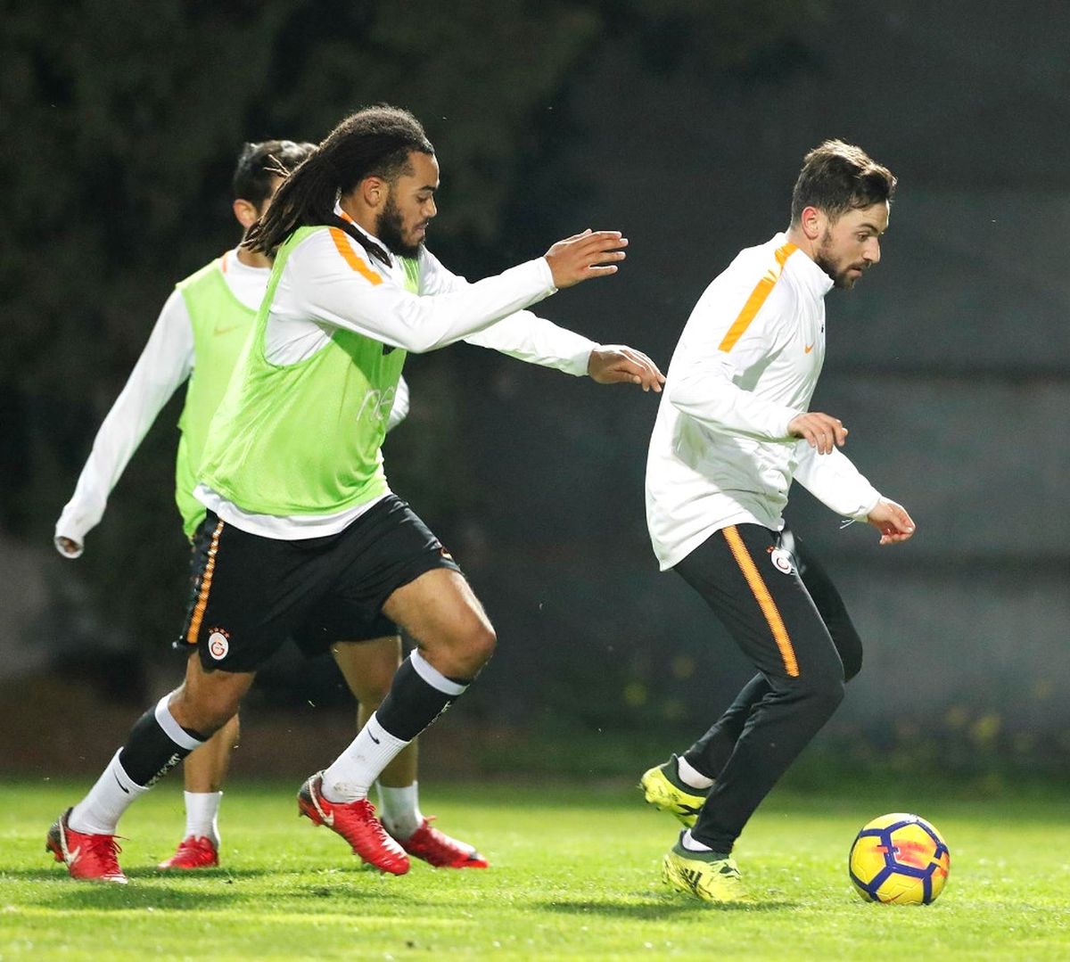 Galatasaray, Medipol Başakşehir Mesaisini Sürdürdü