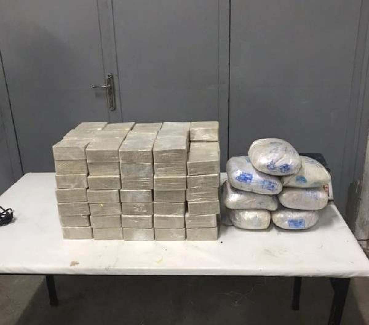 İran Sınırında At Sırtında 60 Kilo Eroin ile Yakalandı