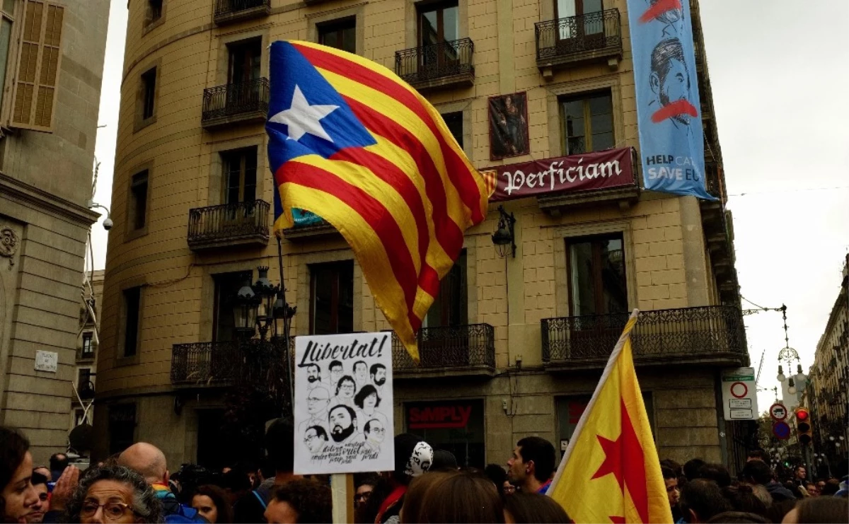 Katalonya\'da İlk Yerel Seçim Anket Sonuçları Belli Oldu