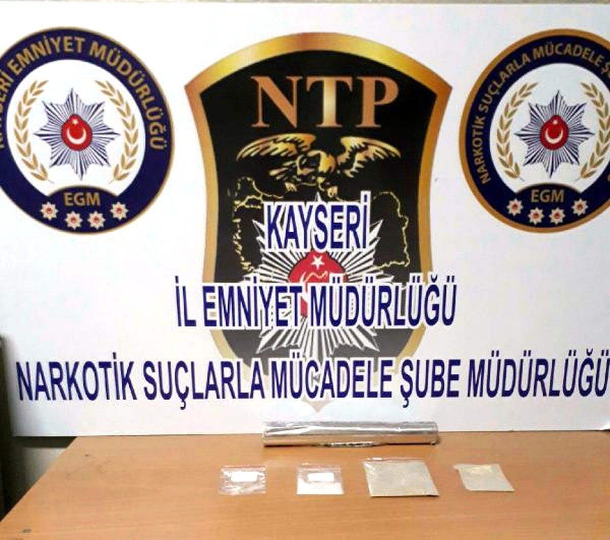 Kayseri\'de Uyuşturucu Ticaretine 5 Gözaltı