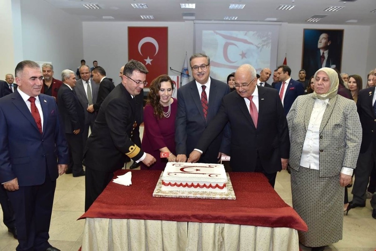KKTC\'nin Kuruluş Yıl Dönümü Resepsiyonla Kutlandı