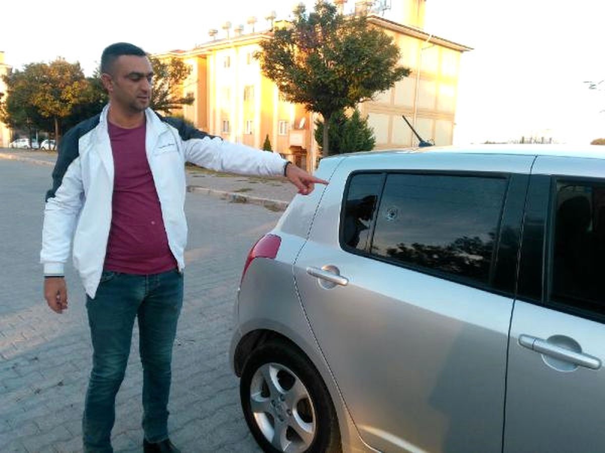 Maganda Kurşunu, Hareket Halindeki Otomobilin Camına İsabet Etti