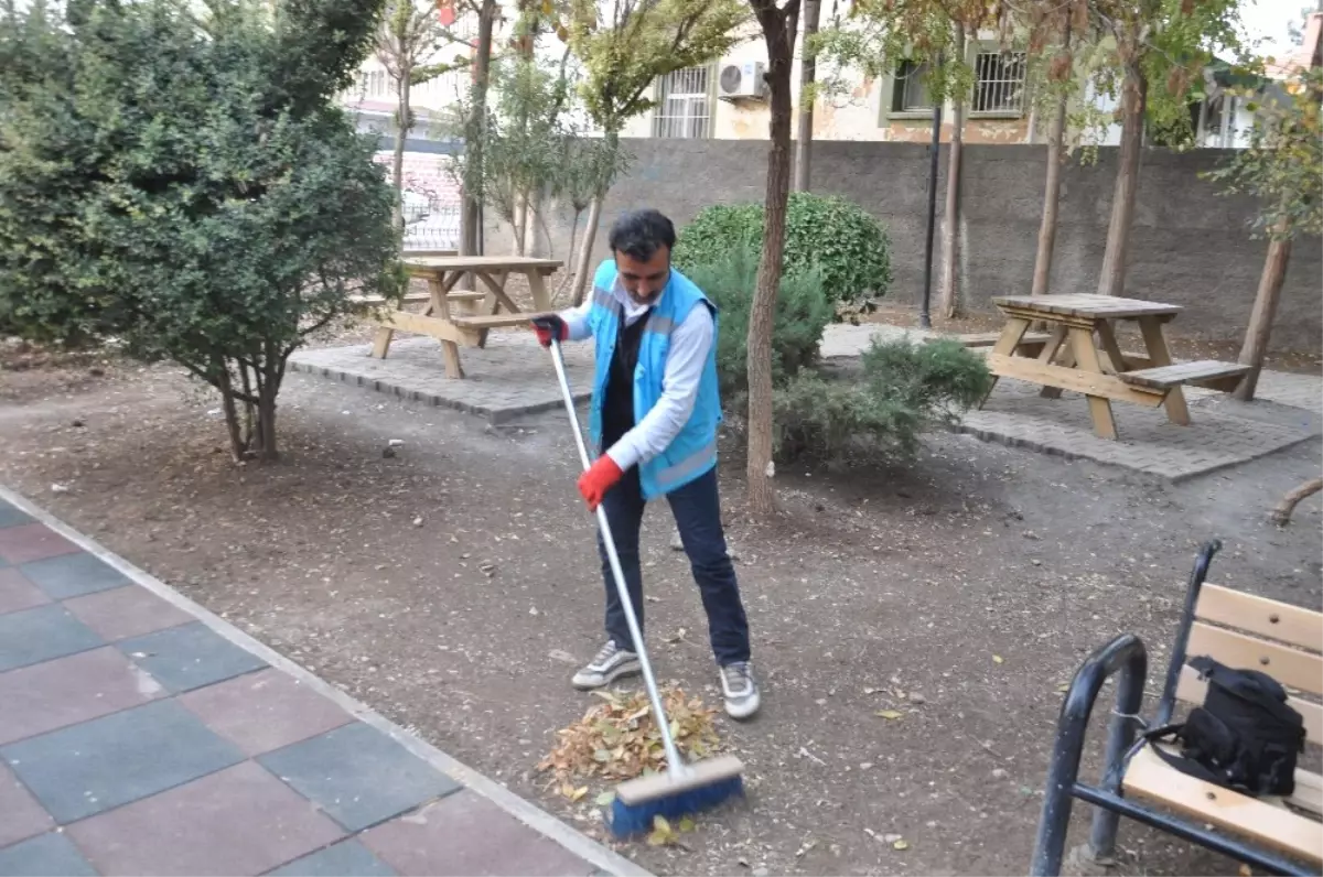 Güneydoğu\'da Yazdan Kalma Günler Yaşanıyor