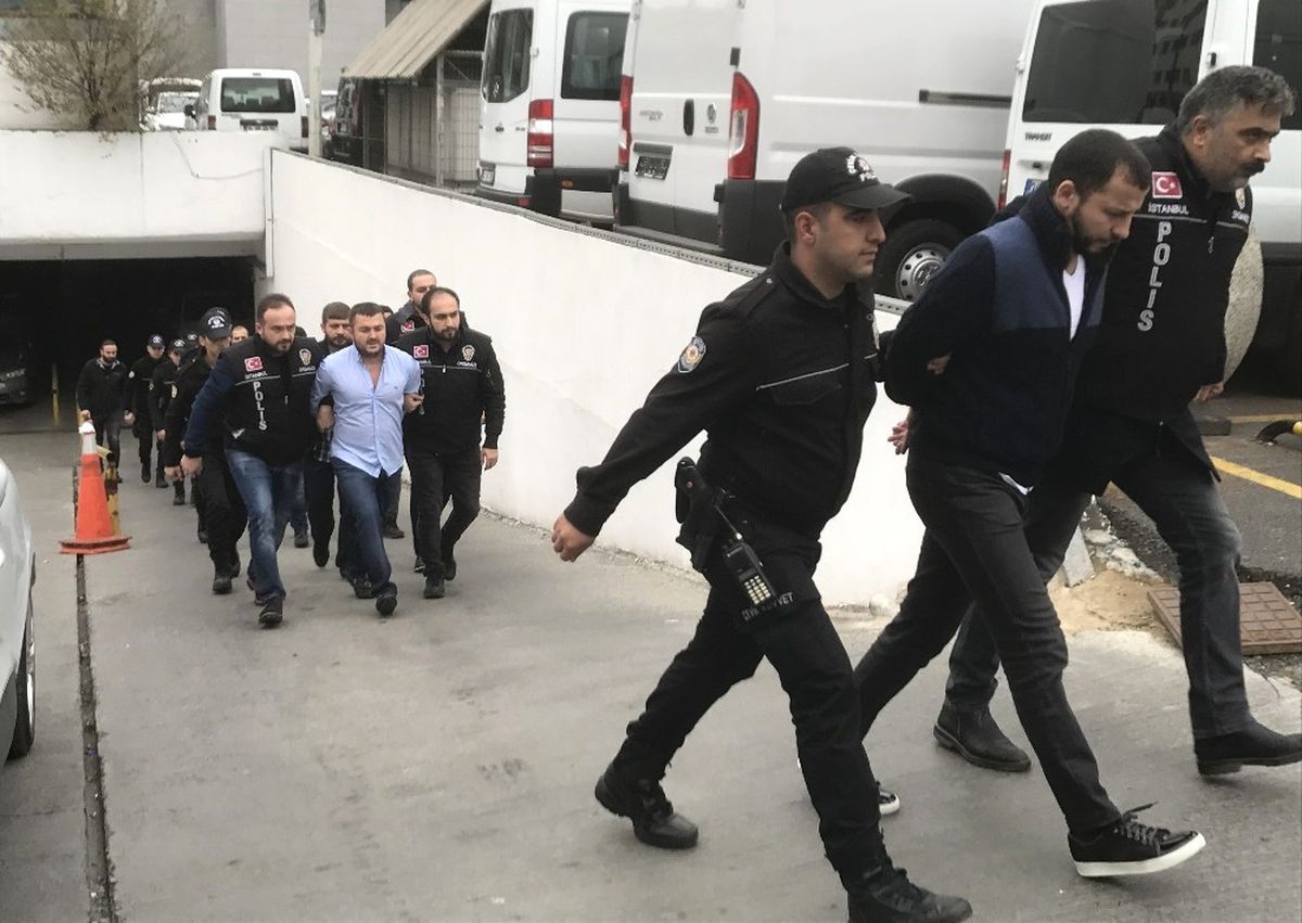 Şirinler\' Çetesi Üyeleri Adliyeye Sevk Edildi