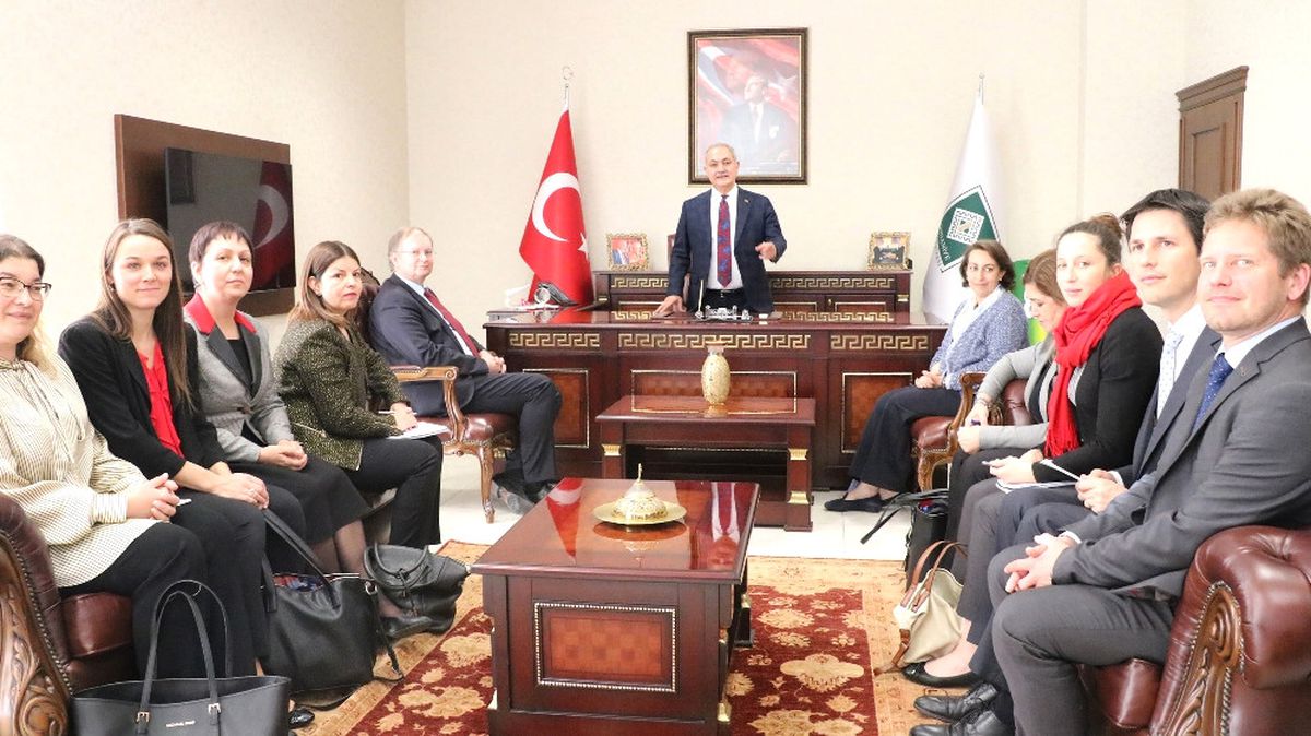 Türkiye\'ye Ekonomik Desteklerimiz Sürecek"