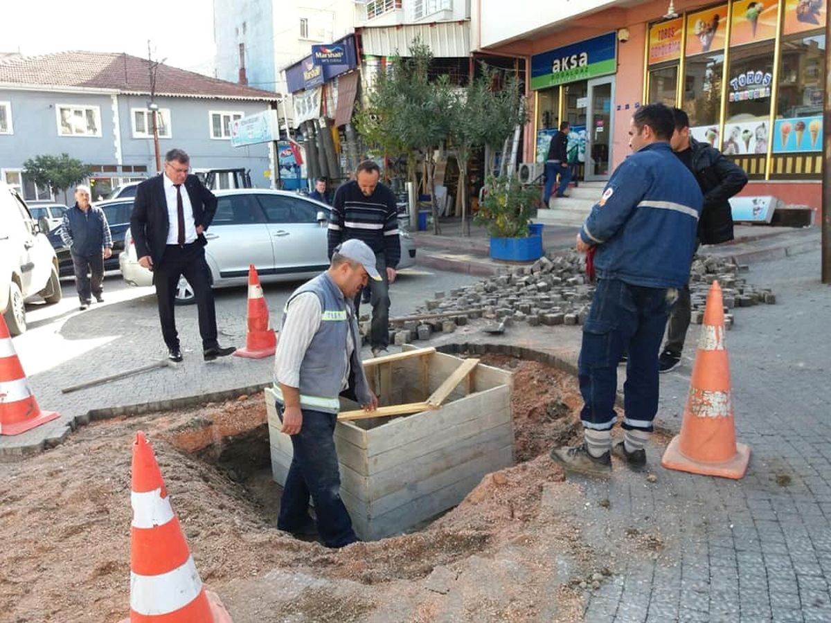 Vezirhan\'da Kanalizasyon Çalışmaları Devam Ediyor