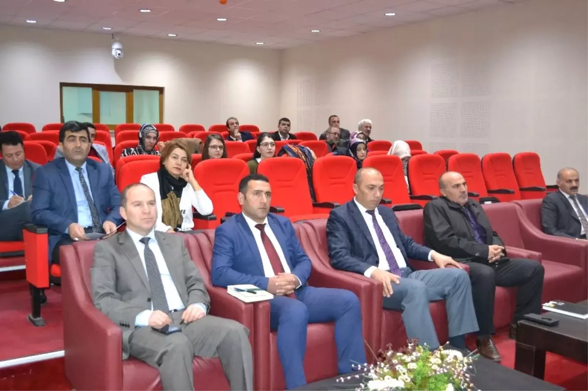 Aile ve Sosyal Politikalar İl Müdürlüğünde Destek Hizmetleri Semineri