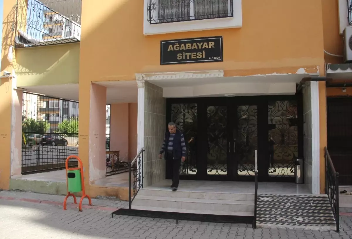 Bar Sahibi Kadının Öldürülme Anı Kameraya Yansıdı