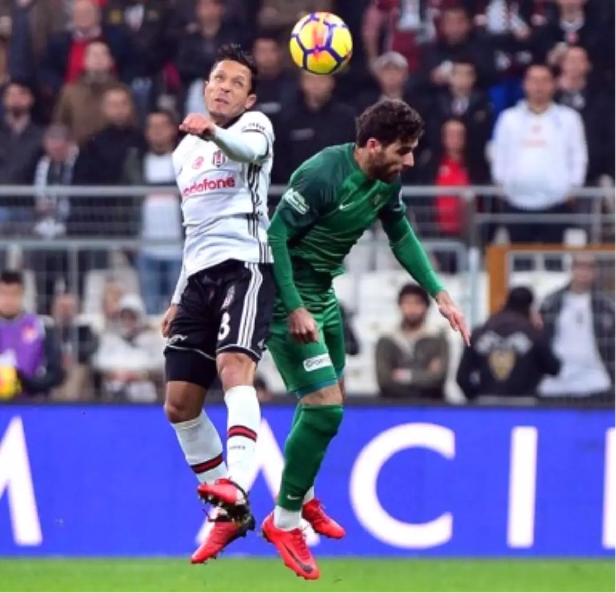 Beşiktaş, Akhisarspor ile Berabere Kaldı