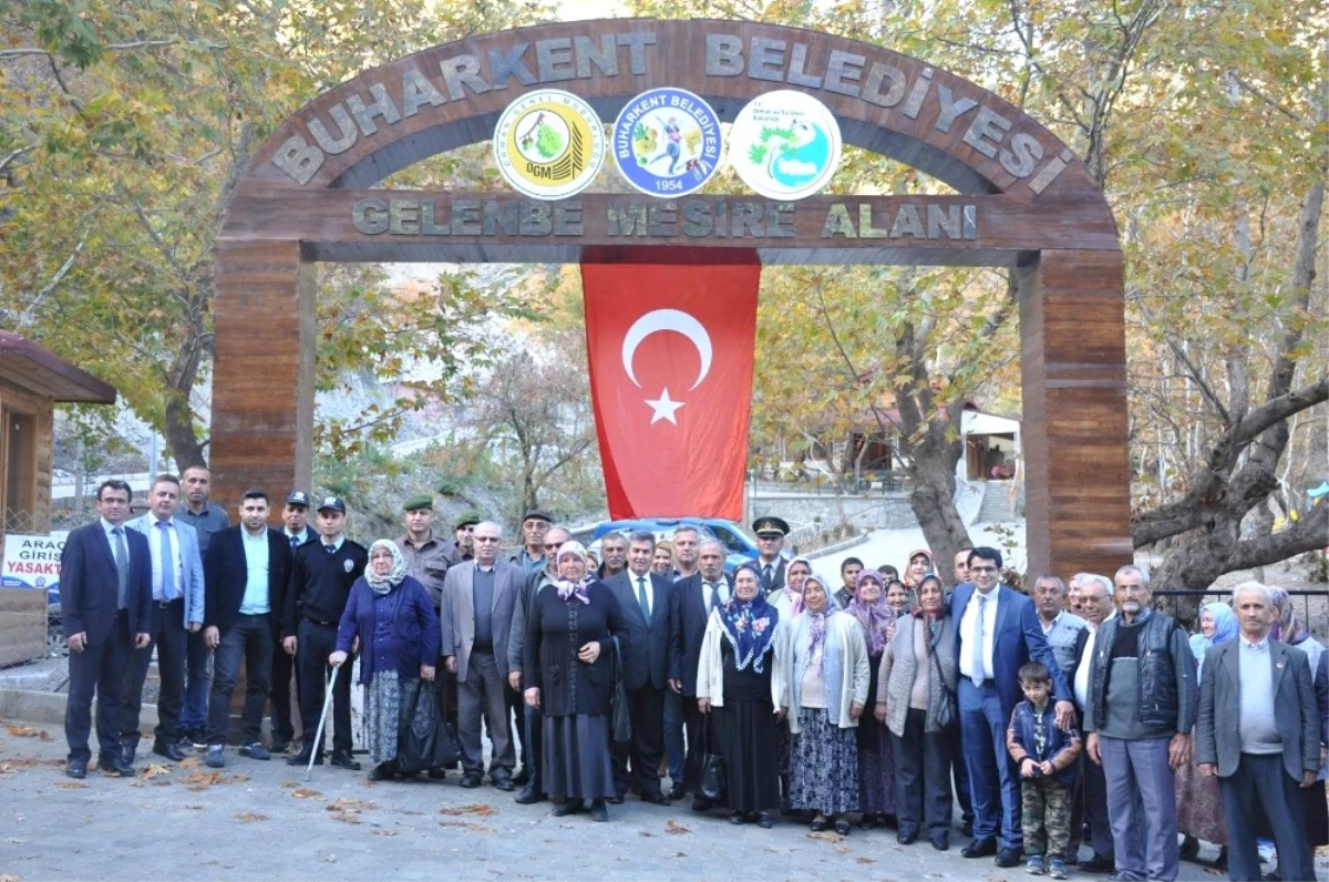 Buharkent\'te Şehit Yakınları ile Gaziler Buluşturuldu