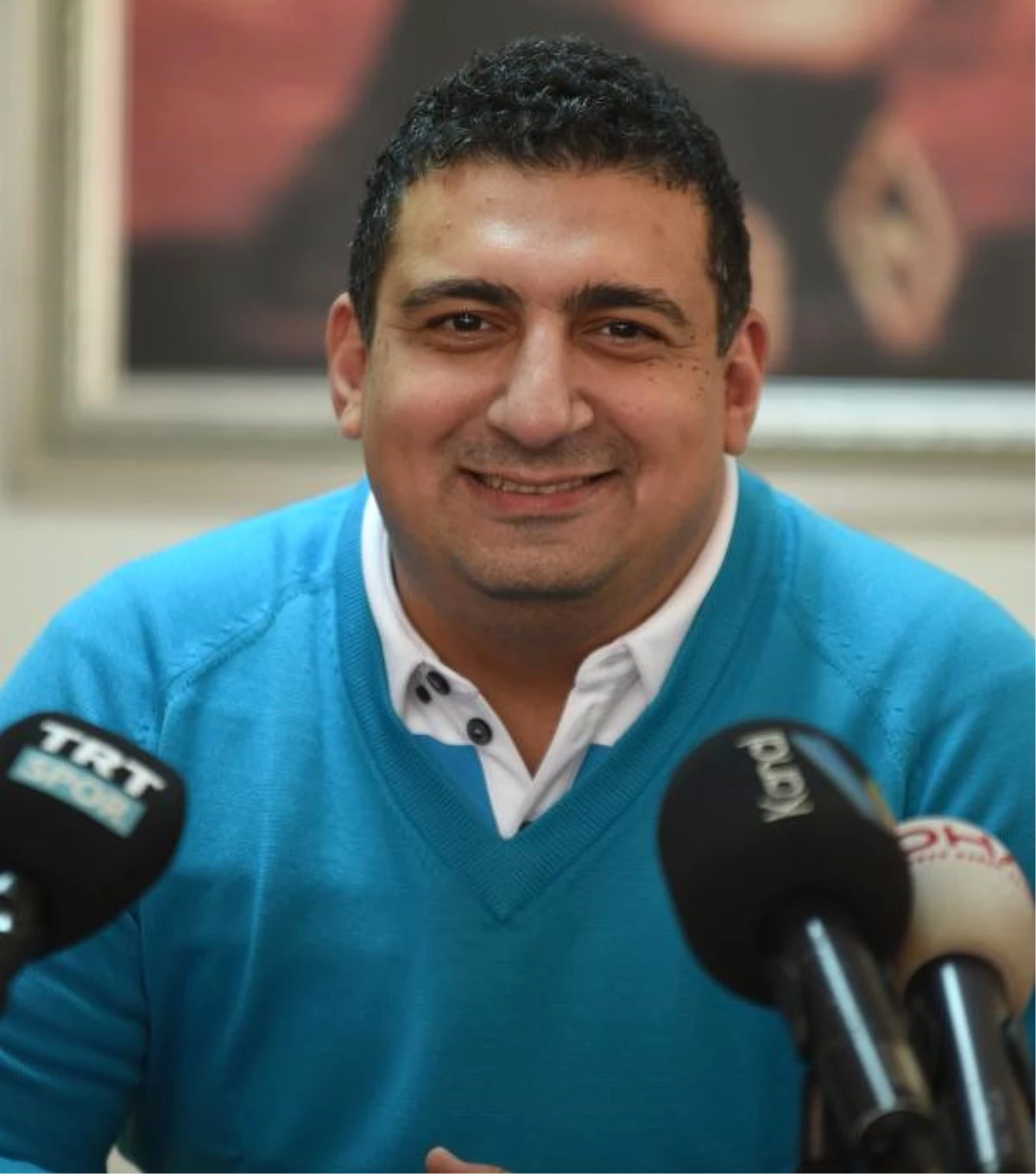 Geniş Haber) Antalyaspor Başkanı Öztürk: "Antalya Şehrinin ve Antalyaspor\'un Bağırsaklarını...