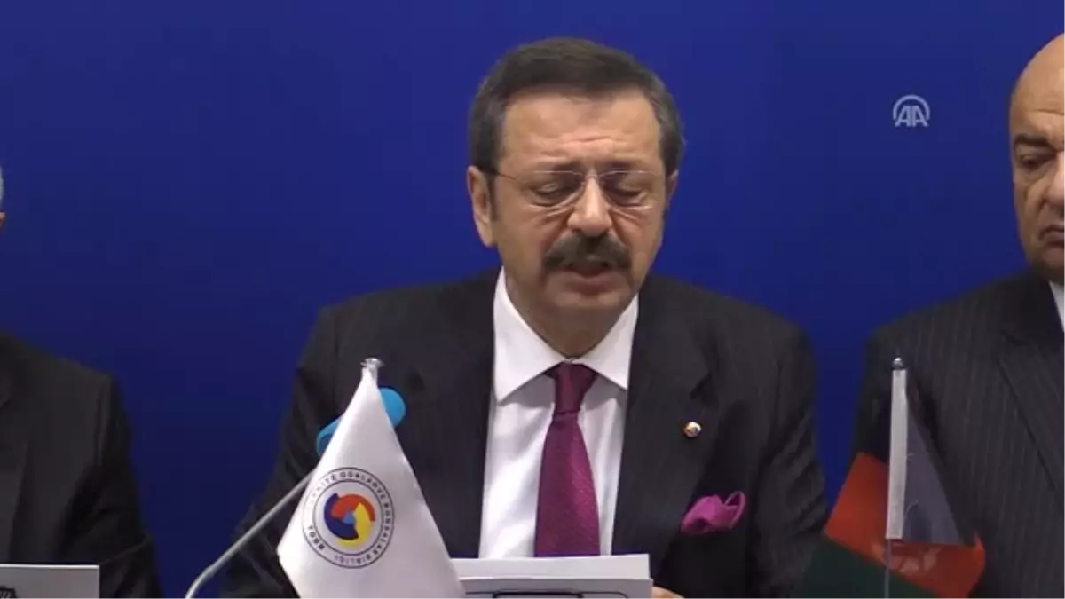 Hisarcıklıoğlu: "Mal Satabileceğimiz 3,5 Milyar İnsan Yanı Başımızda"