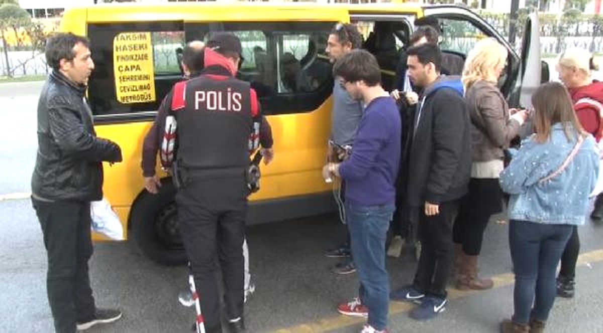 İstanbul\'da Taksilere Polis Denetimi