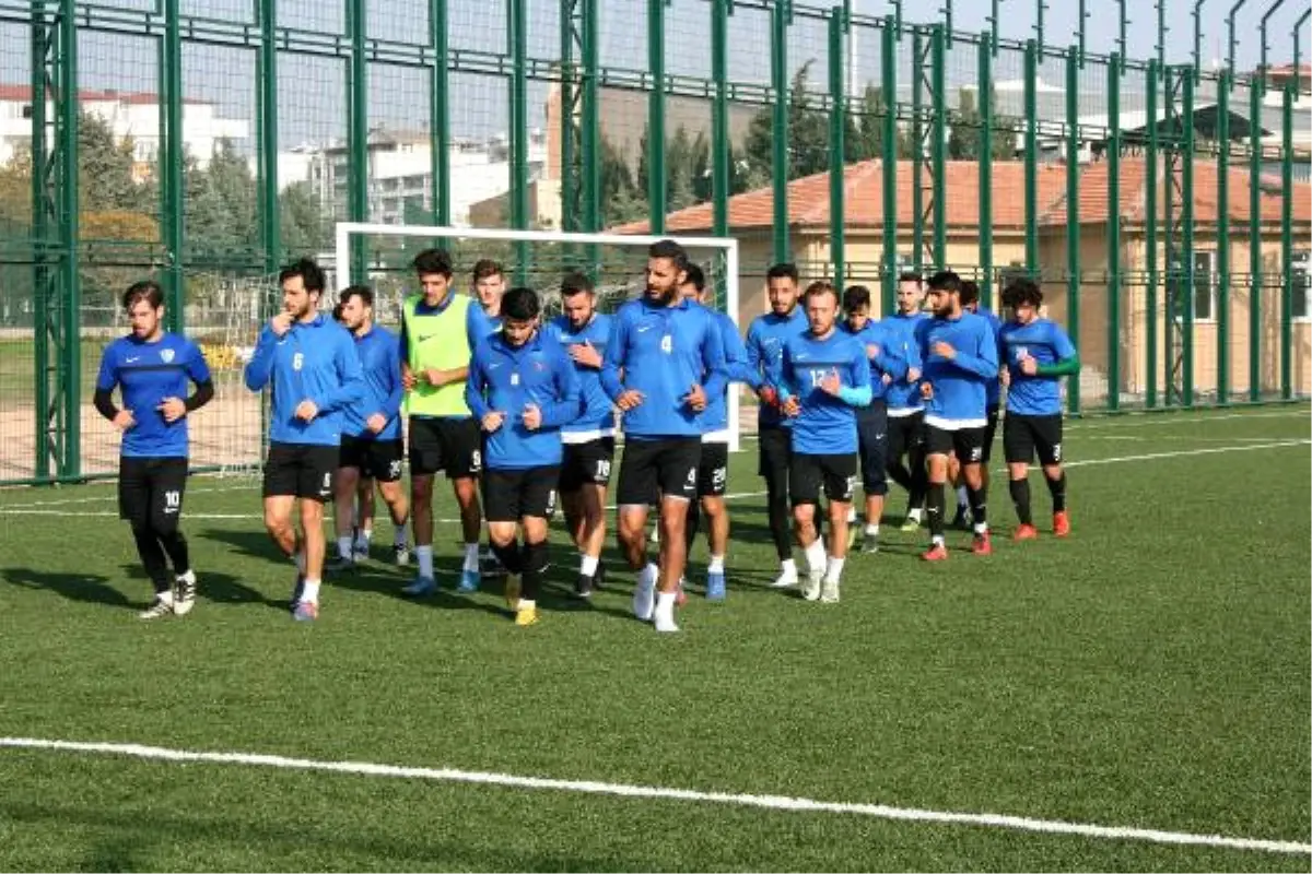 Karacabey Birlikspor\'da Hedef İlk 5