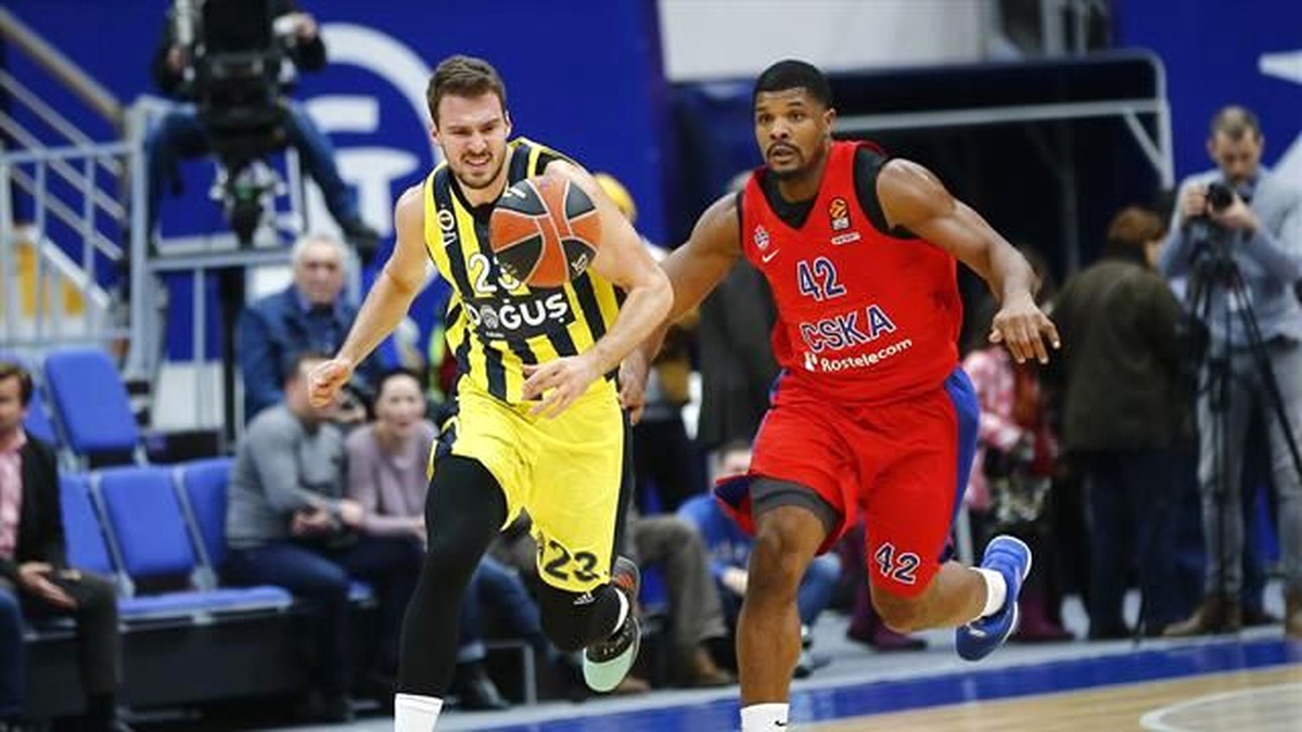 Melli\'den Sihirli Dokunuş Fenerbahçe Doğuş\'a Rusya\'da Galibiyeti Getirdi