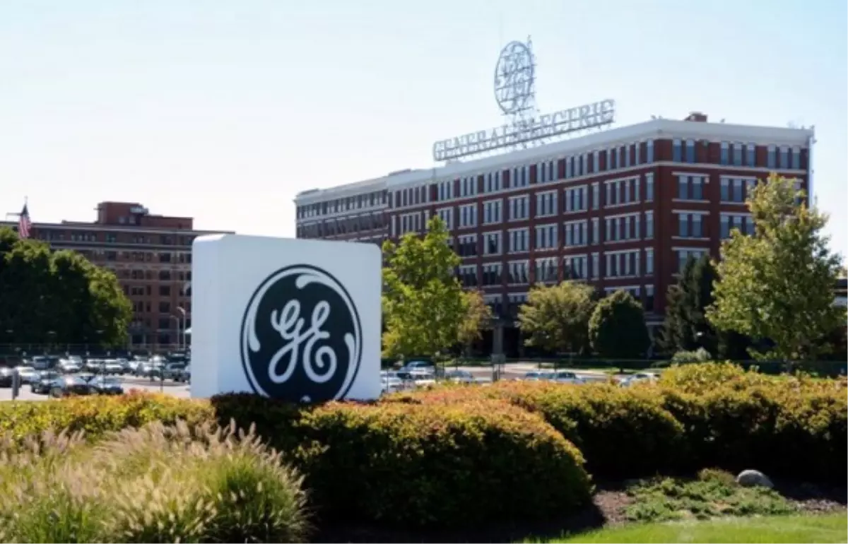 Moody\'s, General Electric\'in Notunu İndirdi