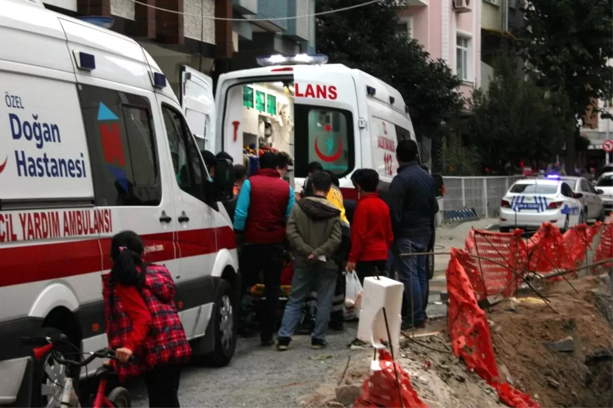 Oda Sanarak Adım Attı, Asansör Boşluğuna Düştü