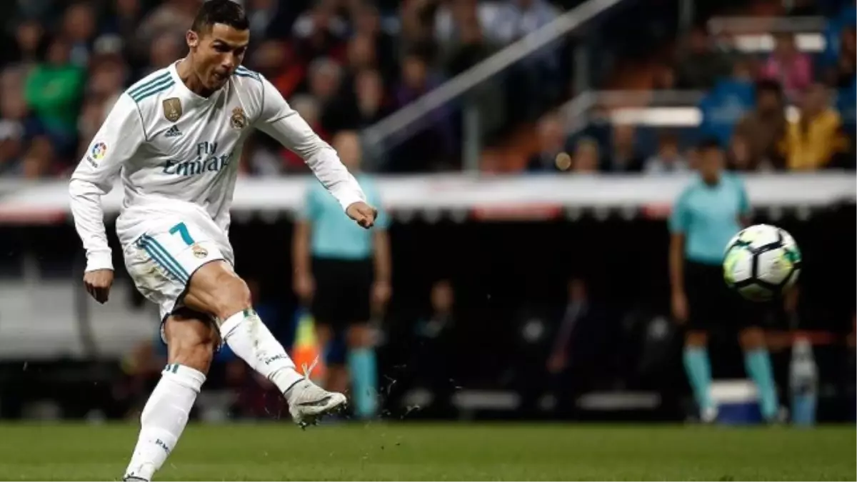 Ronaldo Forma Numarası Kadar Çocuk İstiyor