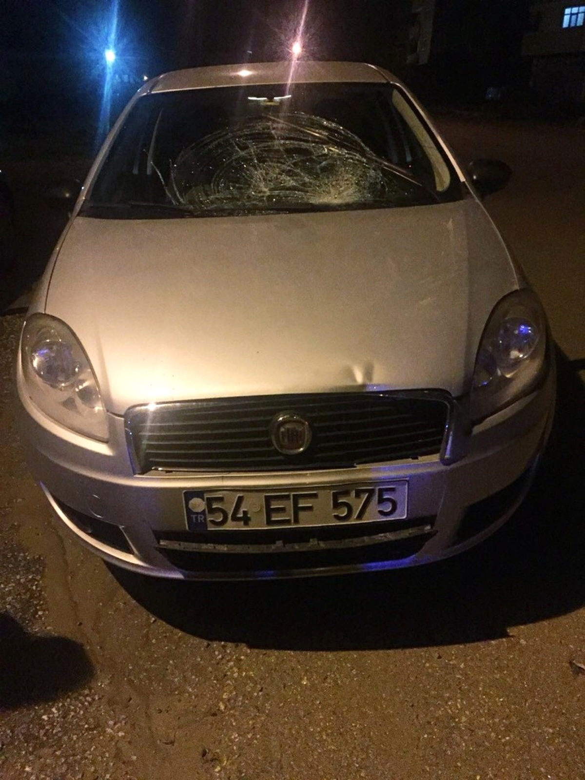 Yolun Karşısına Geçmek İsteyen Yaşlı Adama Otomobil Çarptı: 1 Ölü