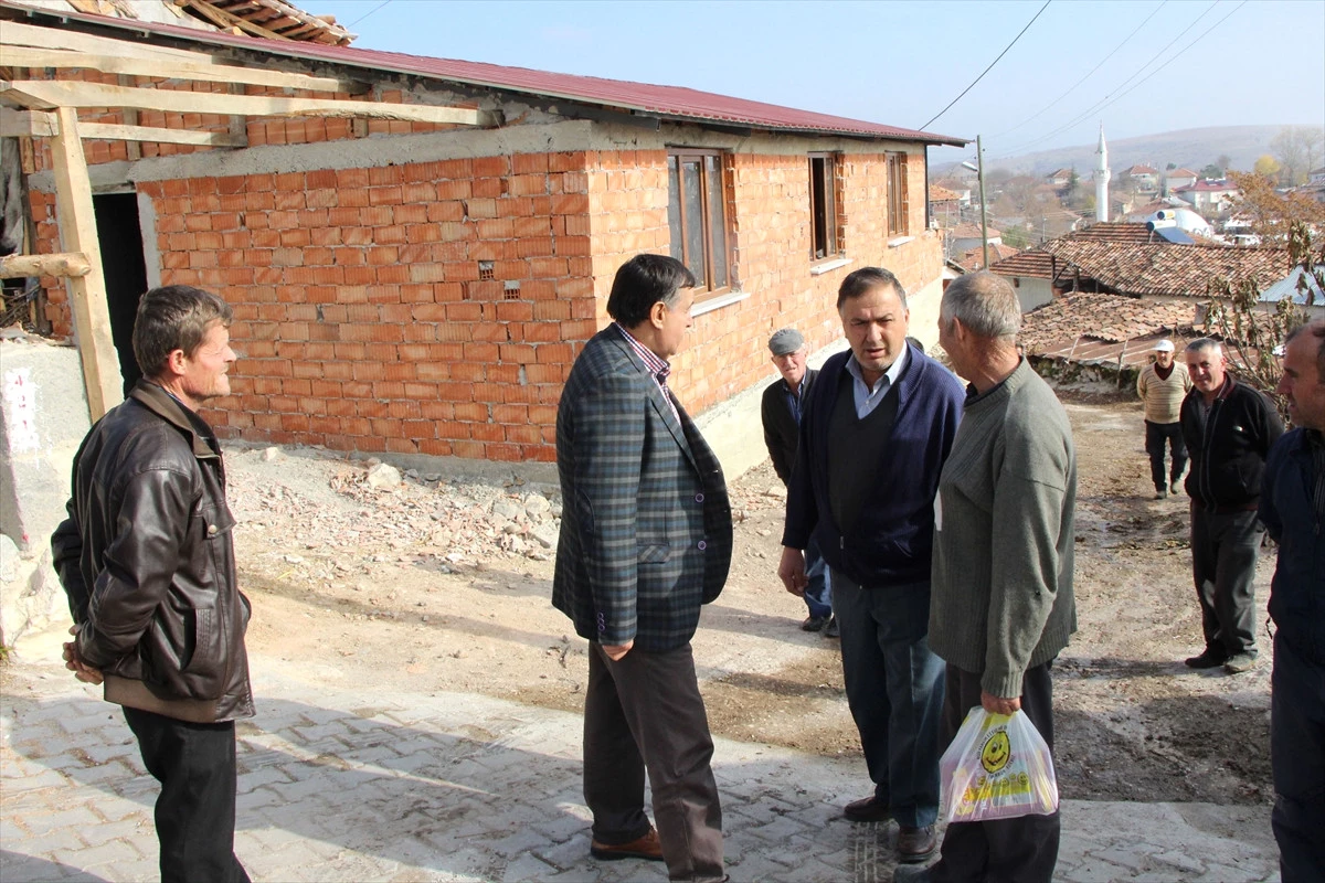 Belediye Başkanı İkiz\'den Mahalle Ziyareti