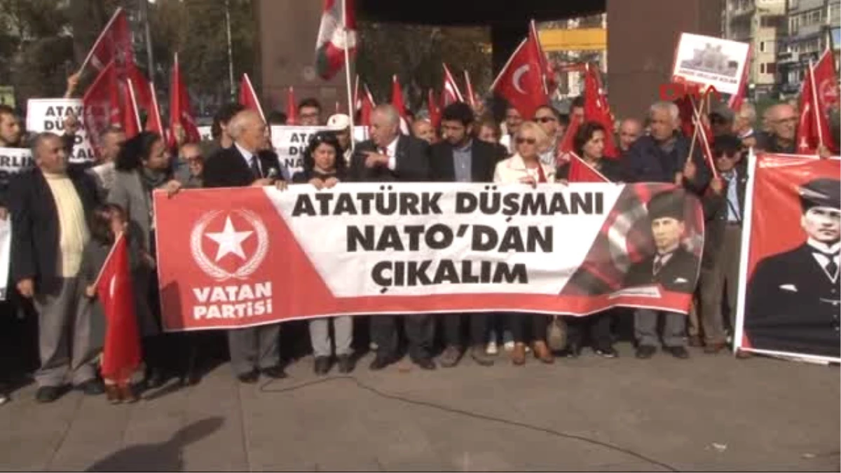 Beşiktaş\'ta NATO Protestosu