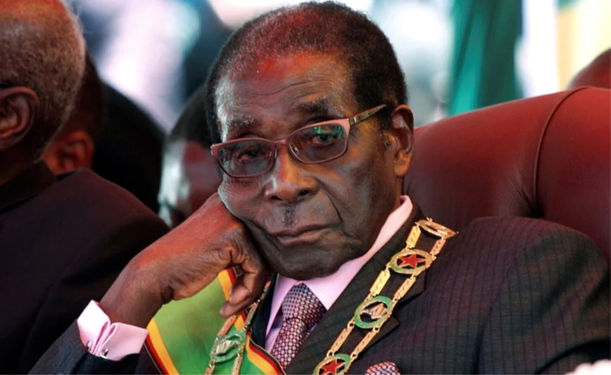 Devrik Diktatörlerin Gözde Sürgün Yerleri! Herkes Merak Ediyor: Zimbabve Lideri Nereye Gidecek?