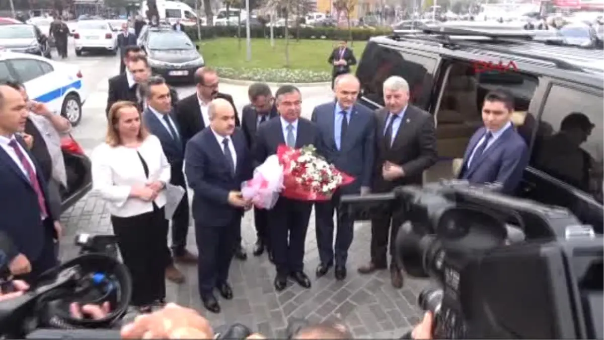 Düzce Bakan Yılmaz Müttefikliğin Gereği Sizi Karşı Tarafa Koymak Değildir