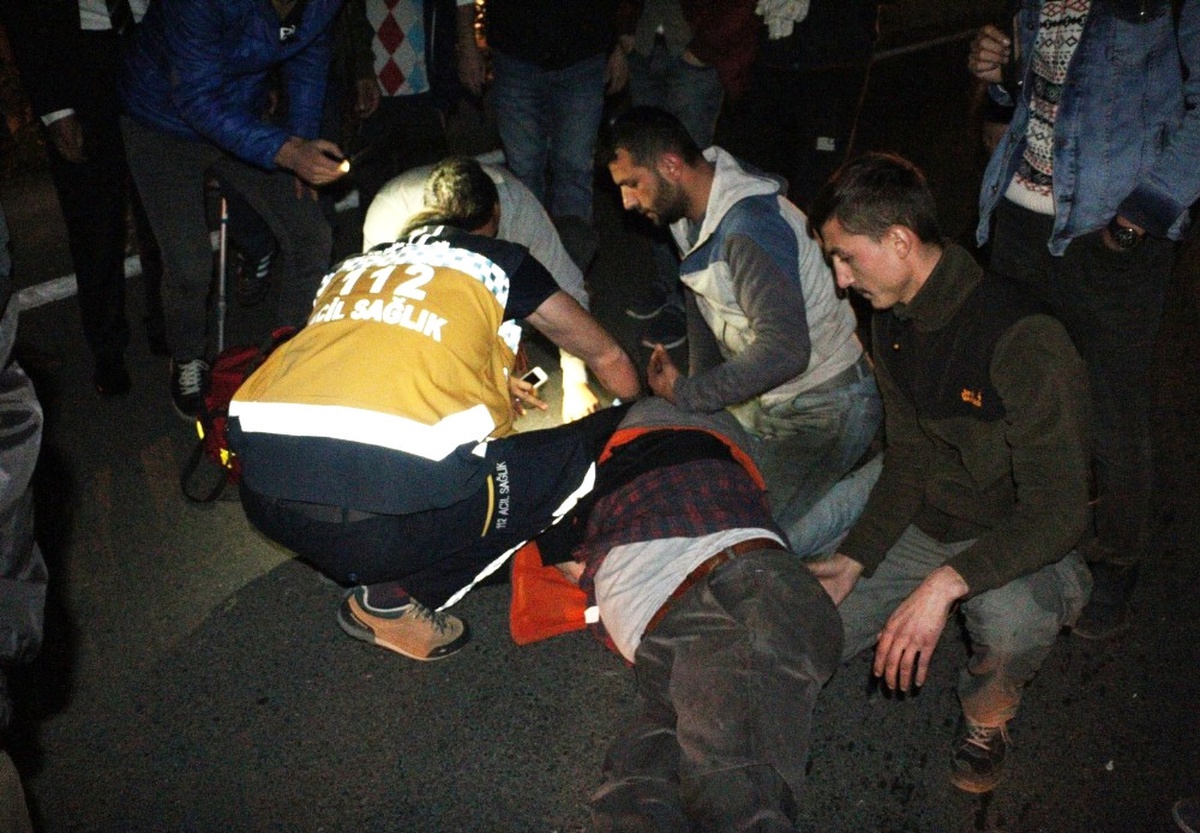 Kamyonetin Çarptığı Yaya Hayatını Kaybetti
