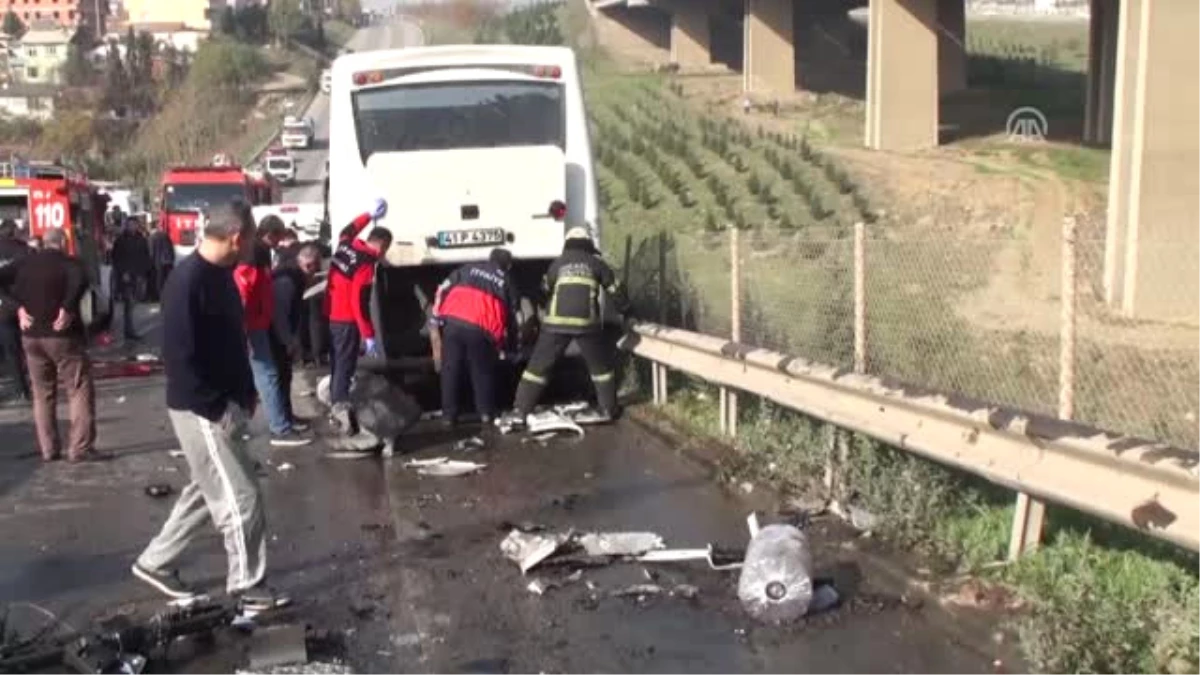 Kocaeli\'de Zincirleme Trafik Kazası: 1 Ölü, 5 Yaralı