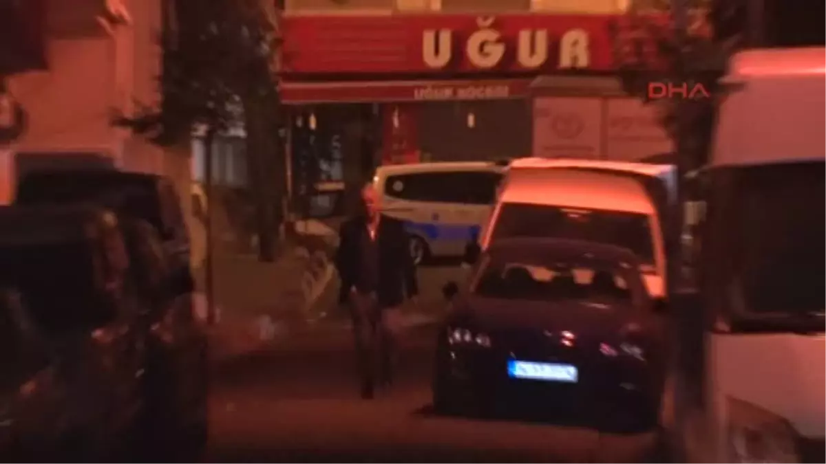 Park Halindeki Aracı Yakmaya Çalışan Kişi Polisi Alarma Geçirdi