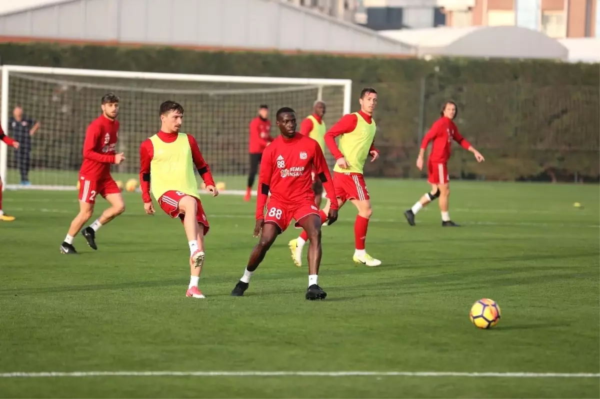 Sivasspor, Fenerbahçe Maçına Hazır