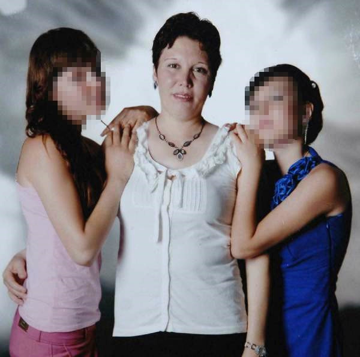 Aliağa\'da Annelerini Öldüren Kız Kardeşlerin Cezalarını Yargıtay Onadı