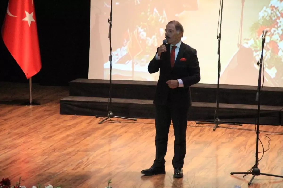 Bayrampaşa\'da Şemsudin Kuçeviç Anıldı