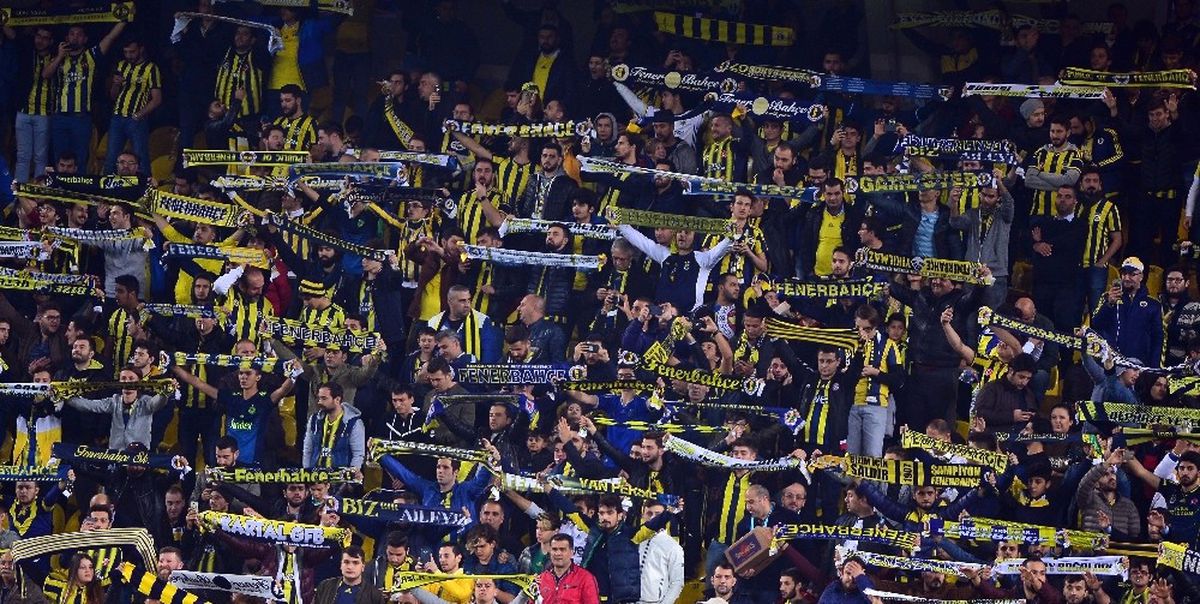 Kadıköy\'de Naim Süleymanoğlu\'na Alkışlı Veda