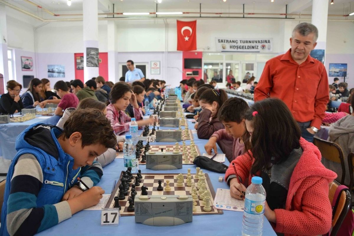 Ortaca\'da "Atatürk Yaşıyor" Satranç Turnuvası
