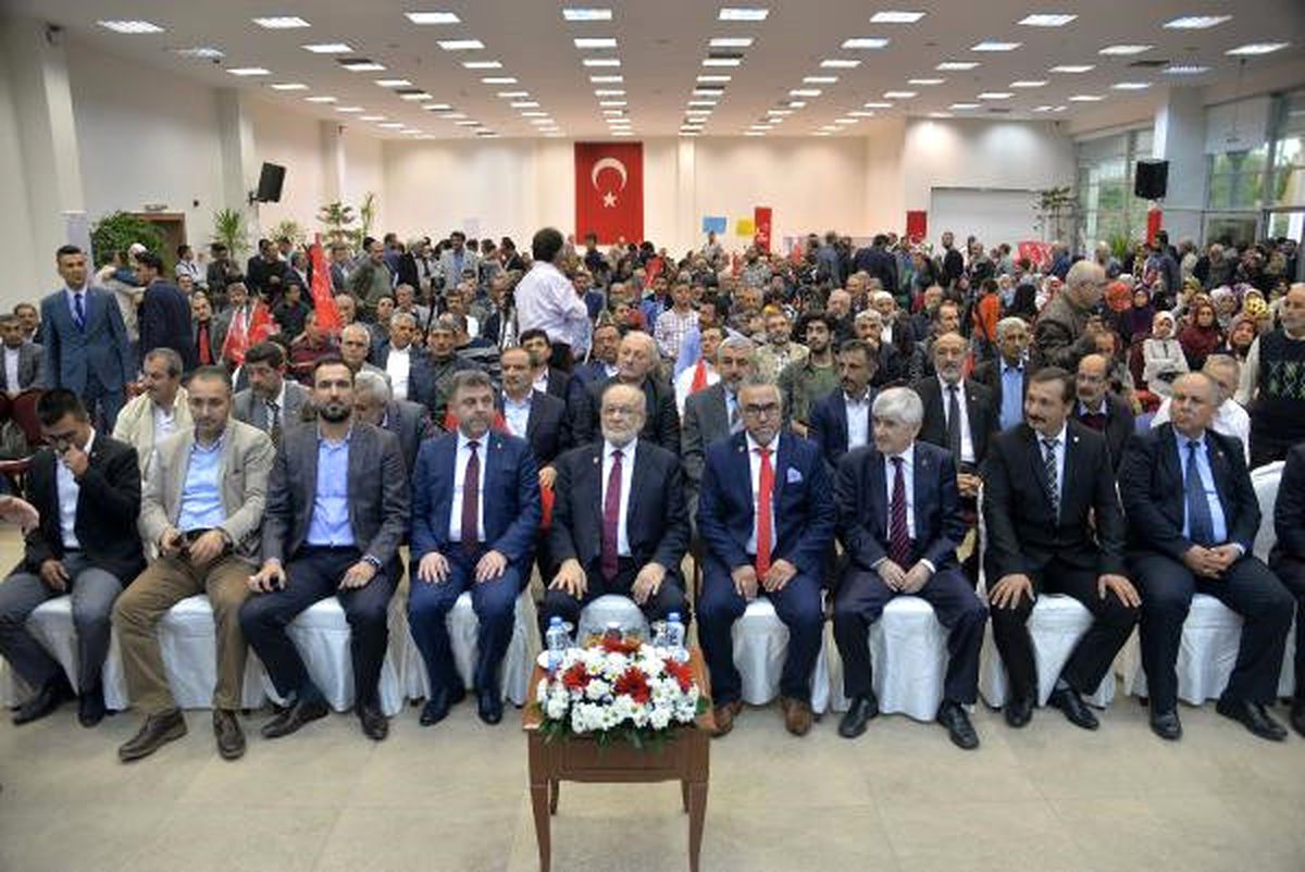 Sp Genel Başkanı Karamollaoğlu: İslam Ülkelerini Düşman Olarak Tarif Ettiler