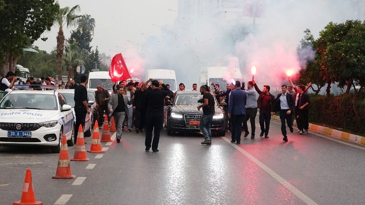 Sp Lideri Karamollaoğlu: "Nato Gerçek Yüzünü Göstermiştir"